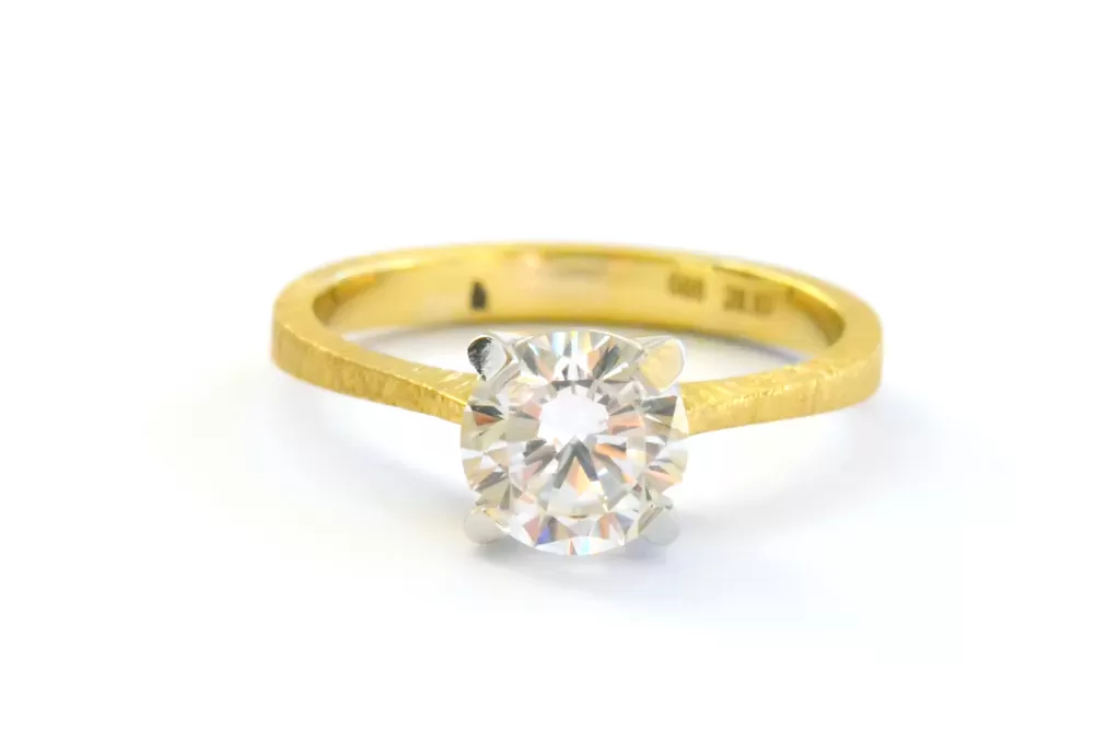 Gold Engagement Ring MP008